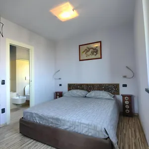 Aminta Apartment Bergamo