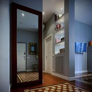 A Casa Di... Apartment Milan